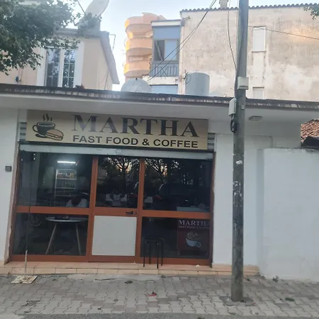 Martha's Homestay *